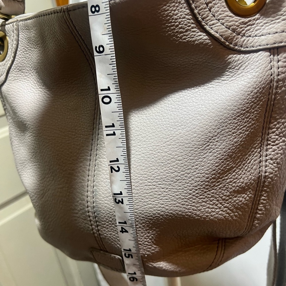 Fossil Taupe Leather Shoulder Bag | Adjustable Strap | Crossbody Option - Picture 11 of 11